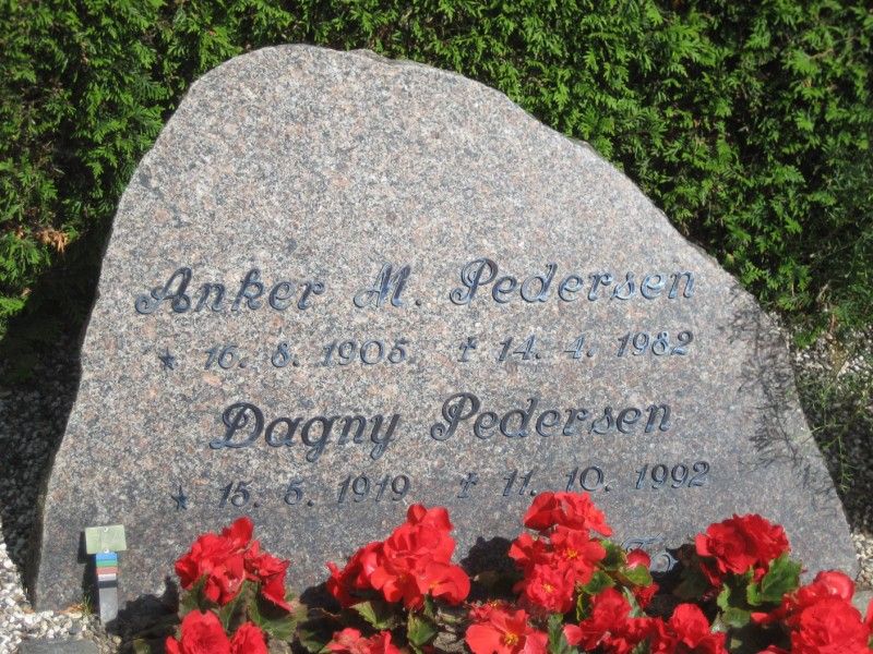 Dagny  Pedersen.jpg